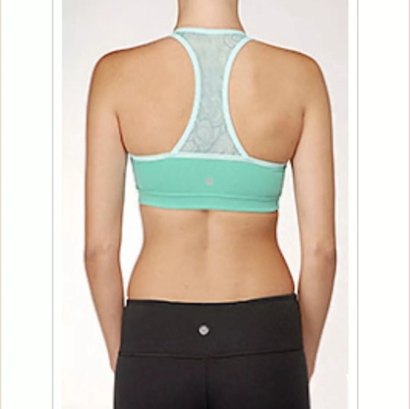 S/M Lululemon Not So Deep V Sports Bra Mint Green - Picture 3 of 6